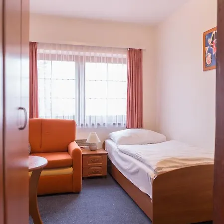 Konukevi Penzion Trnova *